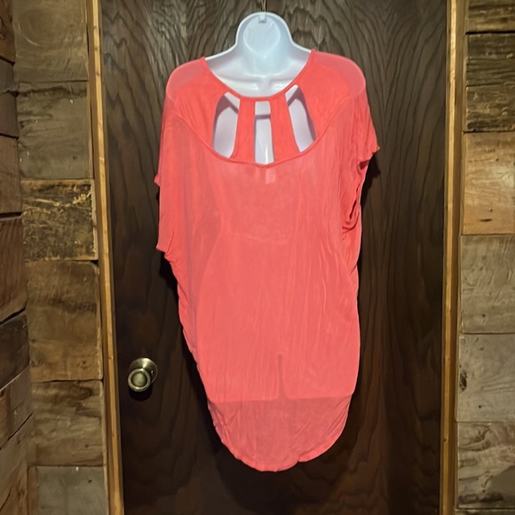 Blouse - Picture 2 of 3